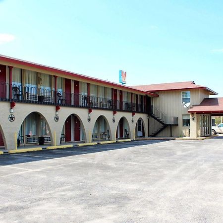 Executive Inn Goliad Luaran gambar